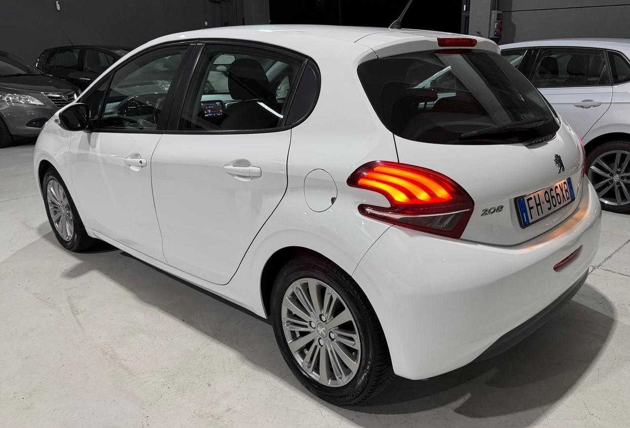 Peugeot 208 Benzina Euro 6 Neopatentati Allure