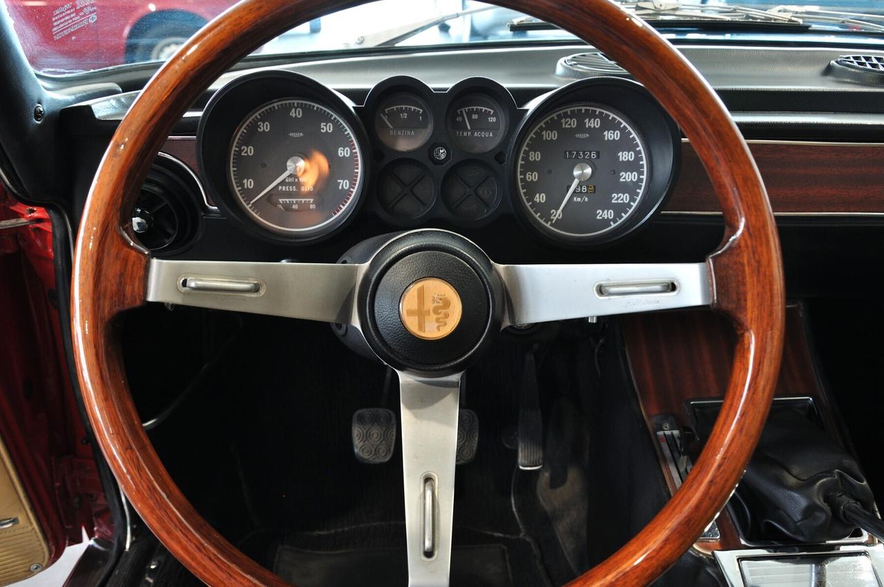 Alfa Romeo 2000 GTV ASI ORO