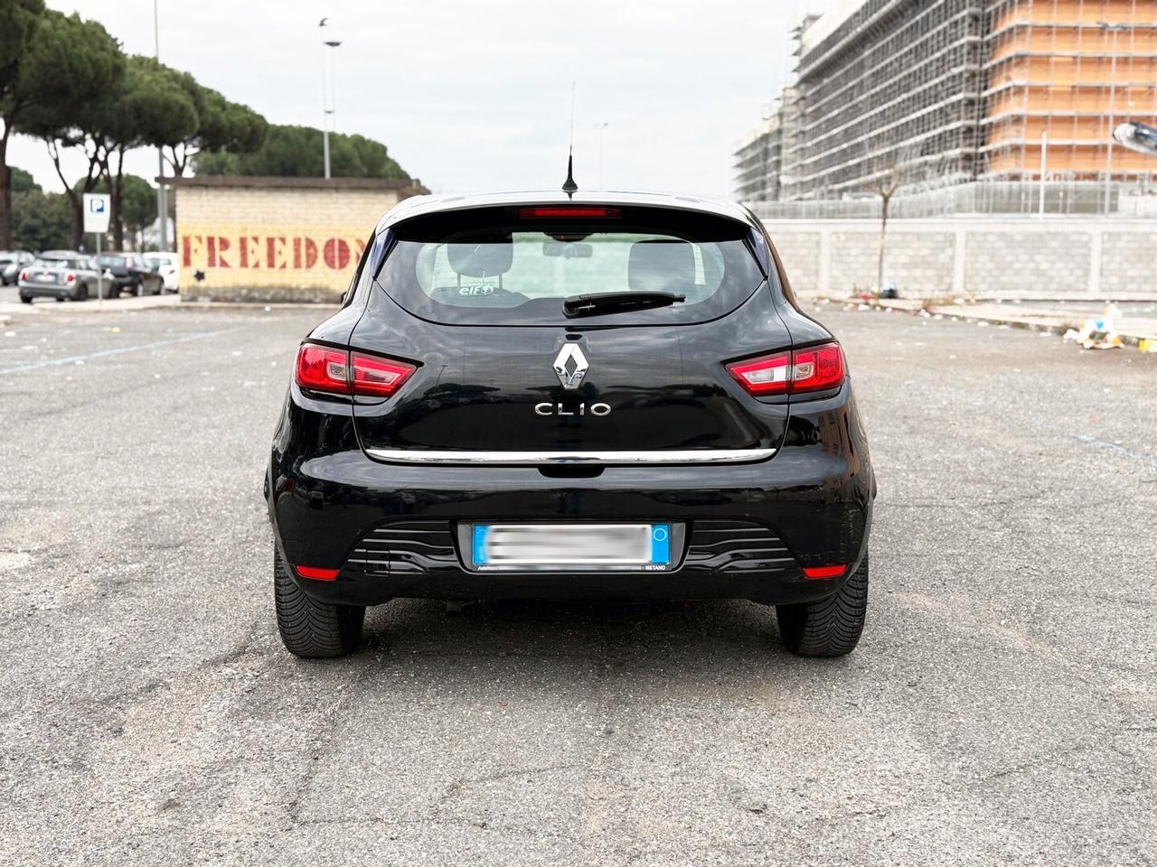 Renault Clio 1.2 75CV 5 porte - 2015 *NEOPATENTATI*GARANZIA*