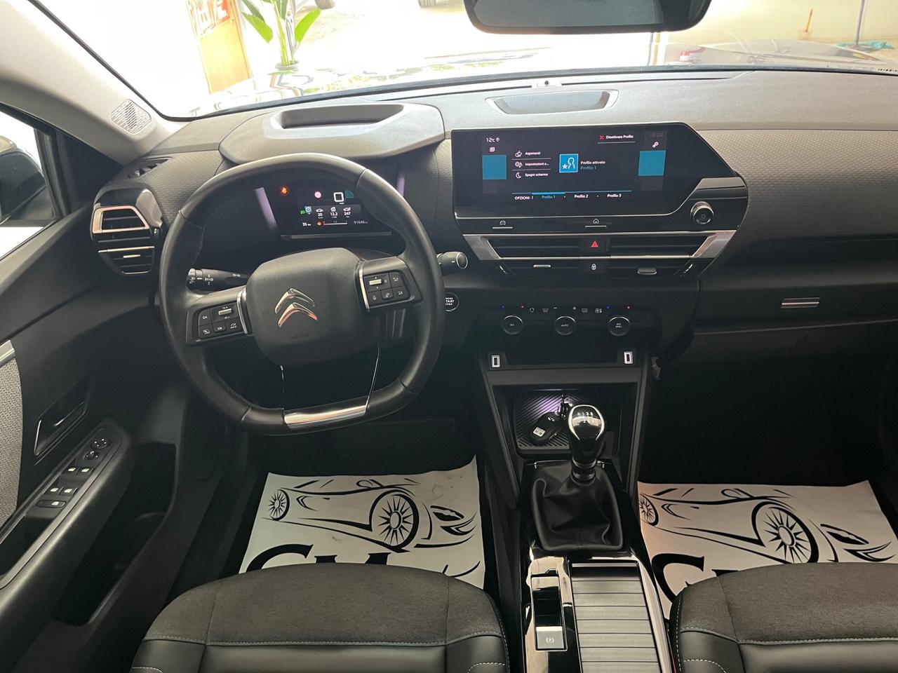 Citroen C4 PureTech 130 S&S EAT8 Shine