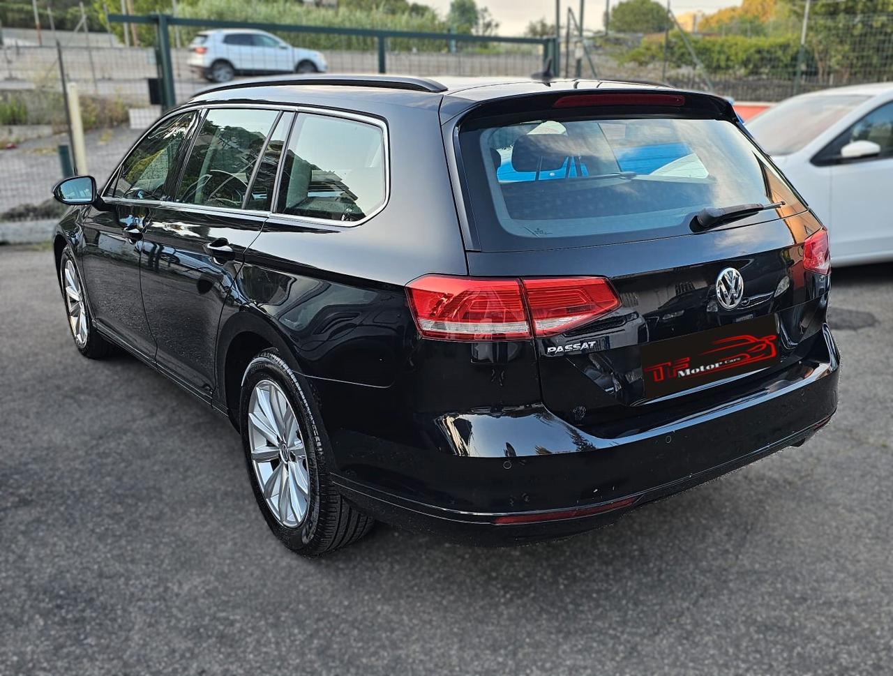 Volkswagen Passat Variant 2.0 TDI DSG Business BlueMotion Tech