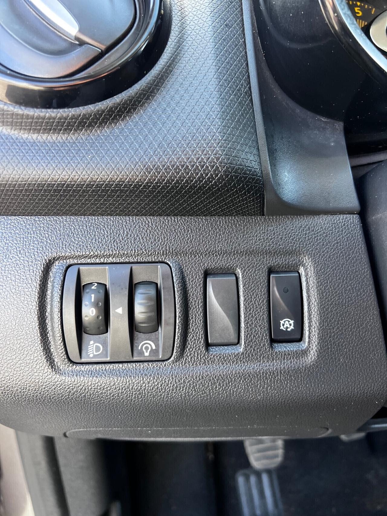 Renault Clio dCi 8V 75CV Start&Stop 5 porte Energy Zen