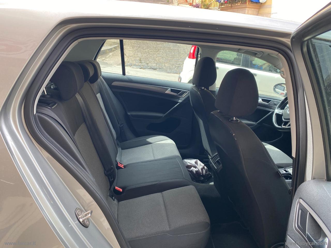 VOLKSWAGEN Golf 1.6 TDI 90CV 5p. Bus. Trendline BMT TRATTABILI