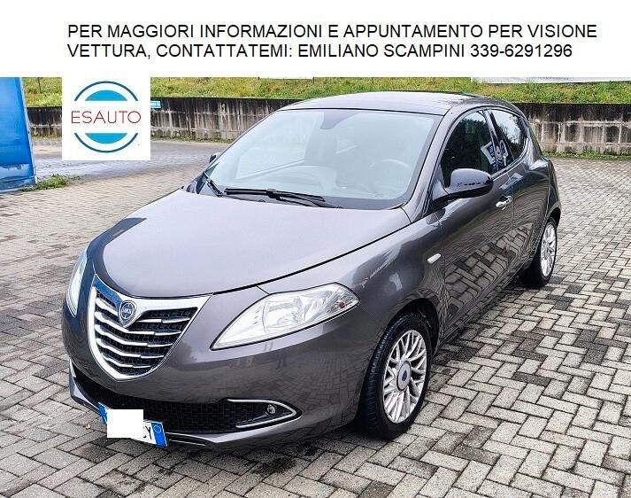 Lancia Ypsilon 0.9 BENZINA TWIN AIR 85 CV SILVER