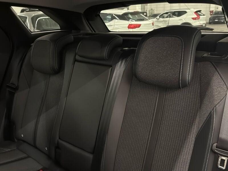 Peugeot 3008 Hybrid 225 e-EAT8 Allure Pack