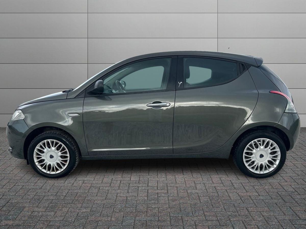 LANCIA Ypsilon III 2015 - Ypsilon 0.9 t.air Gold s&s 85cv dfn