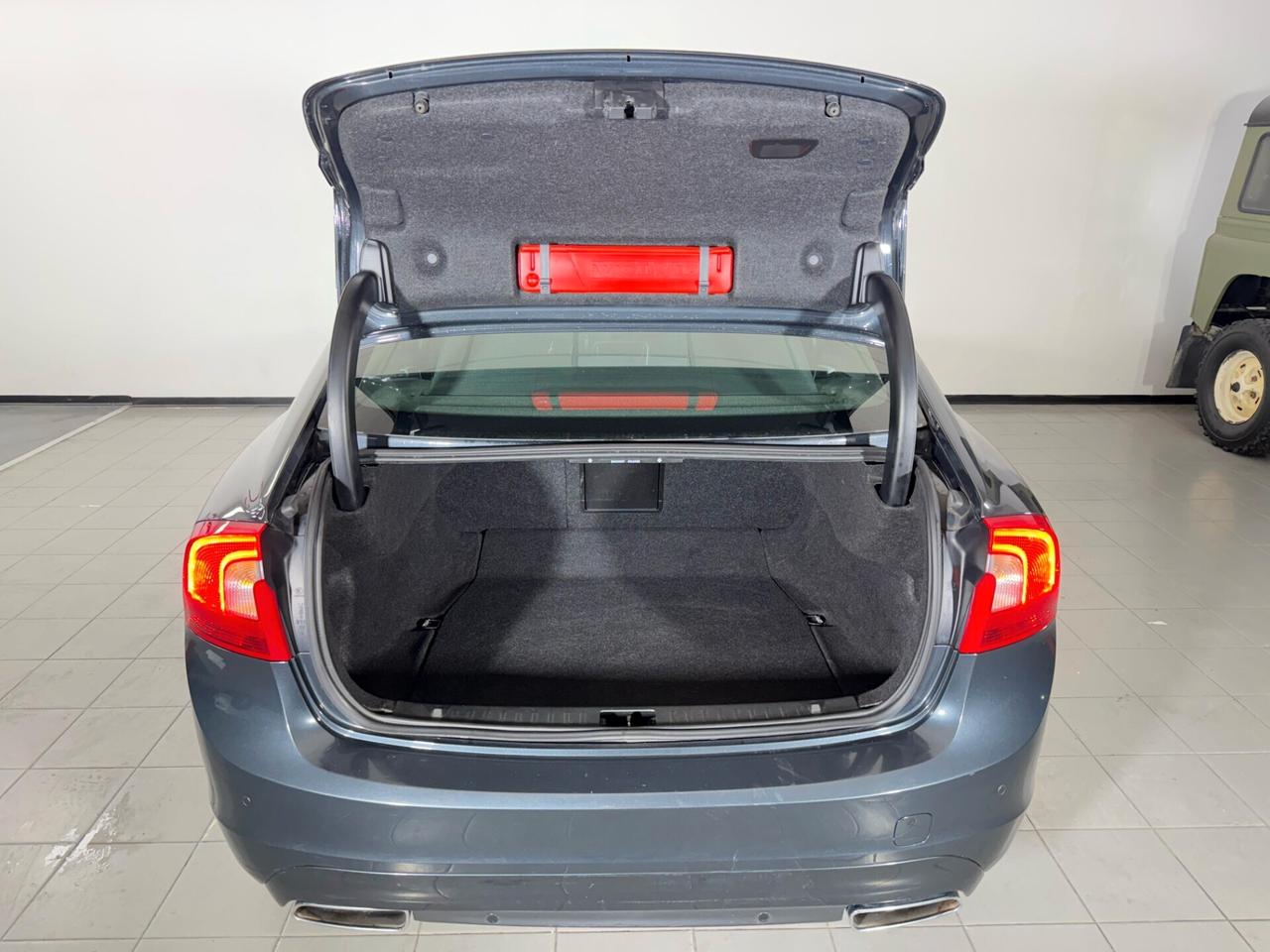 Volvo S60 D4 Geartronic Momentum