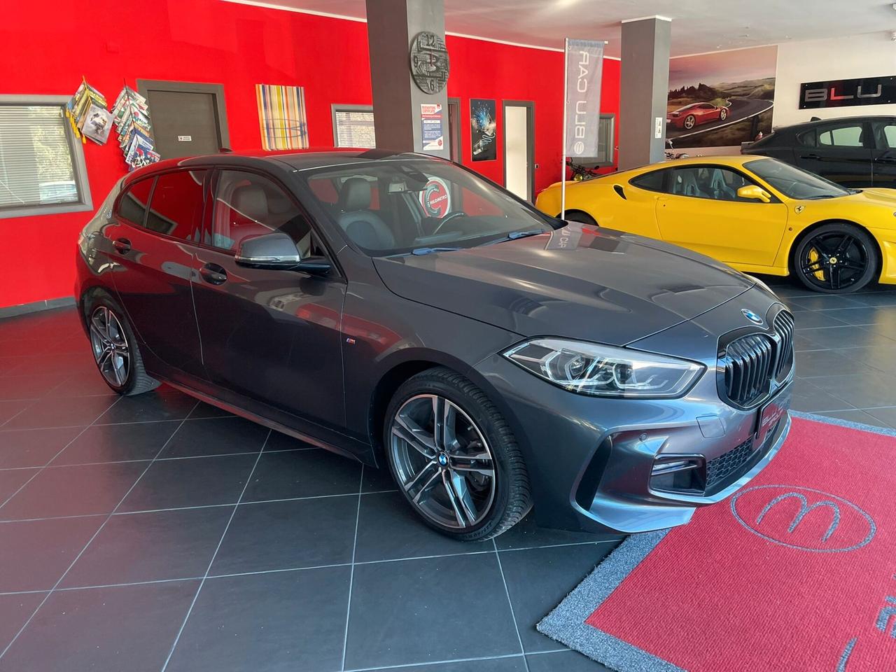 BMW 116d M-SPORT AUT 116cv *PACK LUCI*