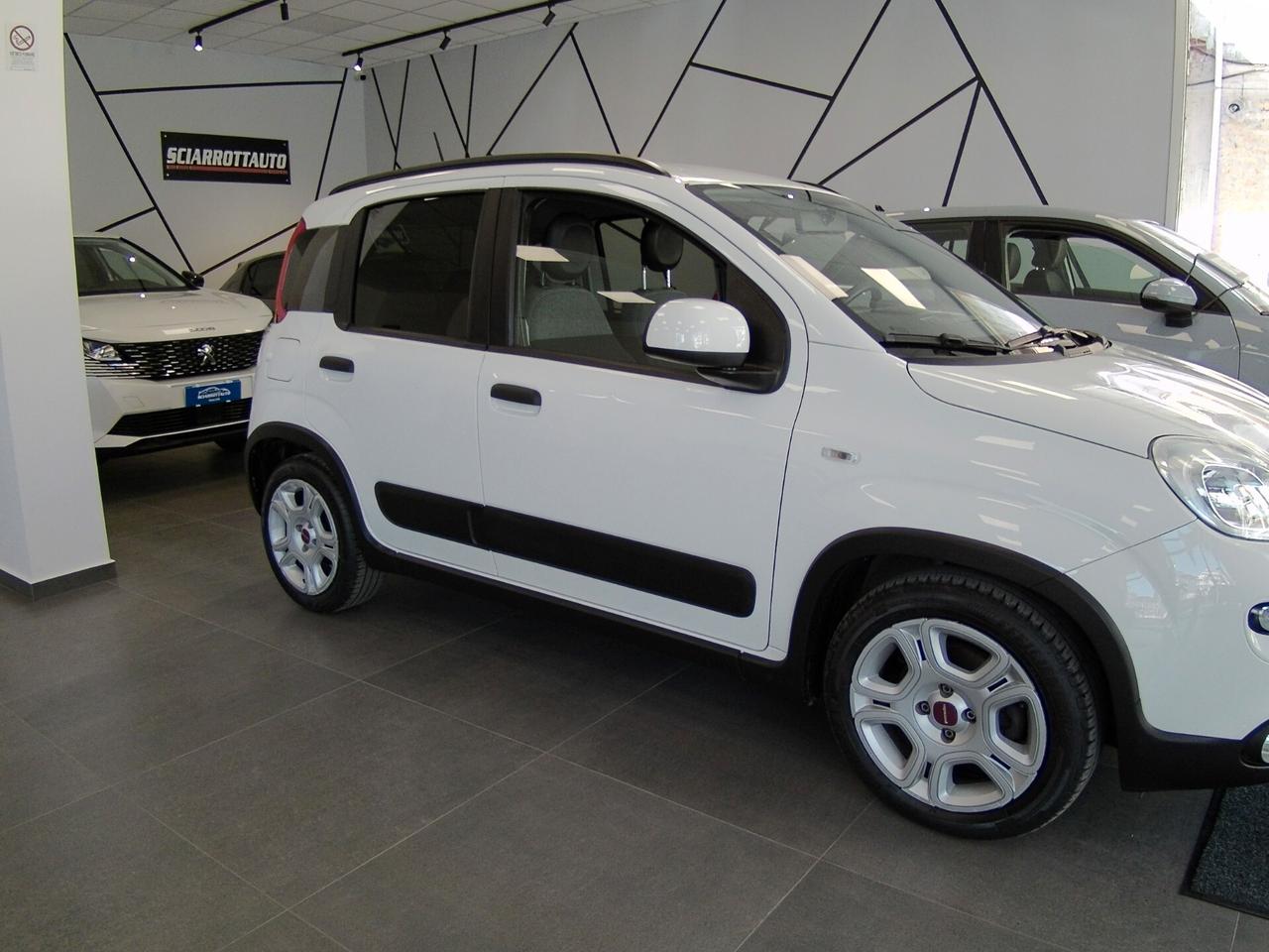 Fiat Panda 1.0 FireFly S&S Hybrid 2023