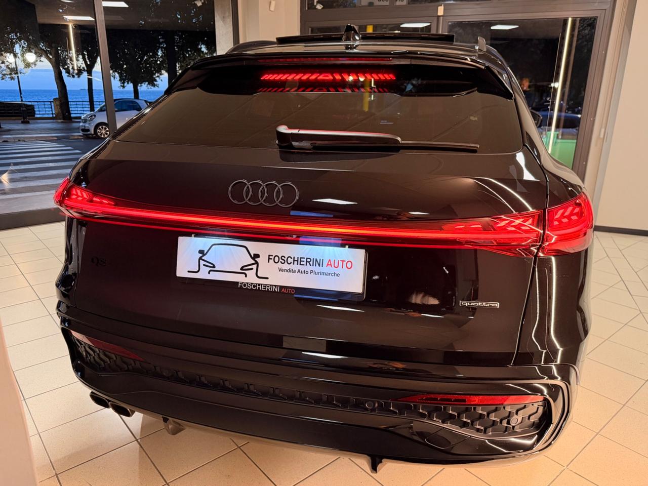 Audi Q5 SPB S line edition Total Black 2026