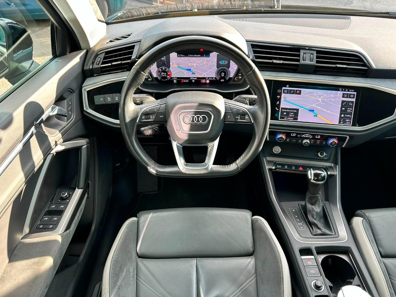 Audi Q3 Sportback 35 2.0 tdi S line edition s-tronic