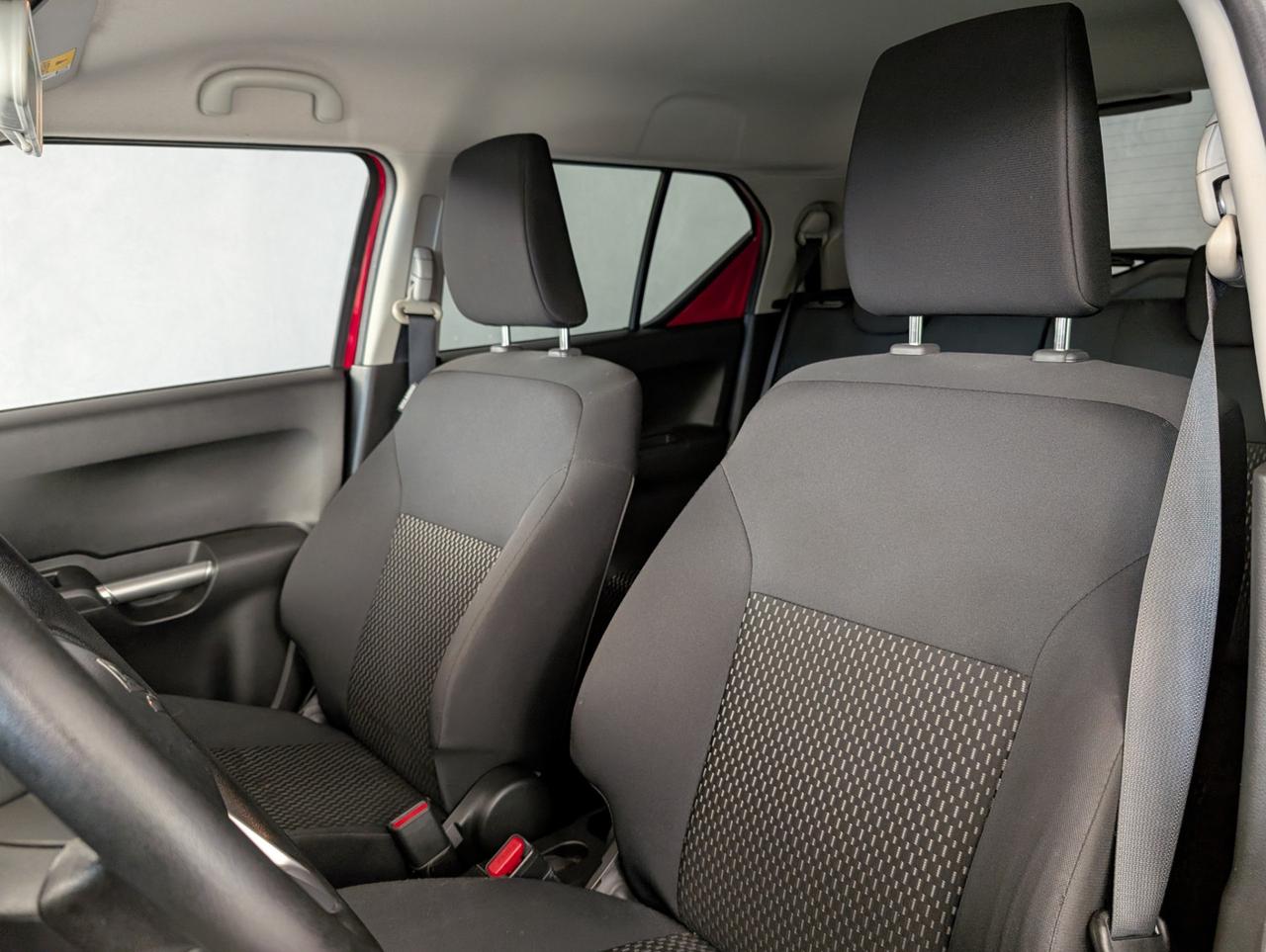 Suzuki 1.2 Hybrid Top