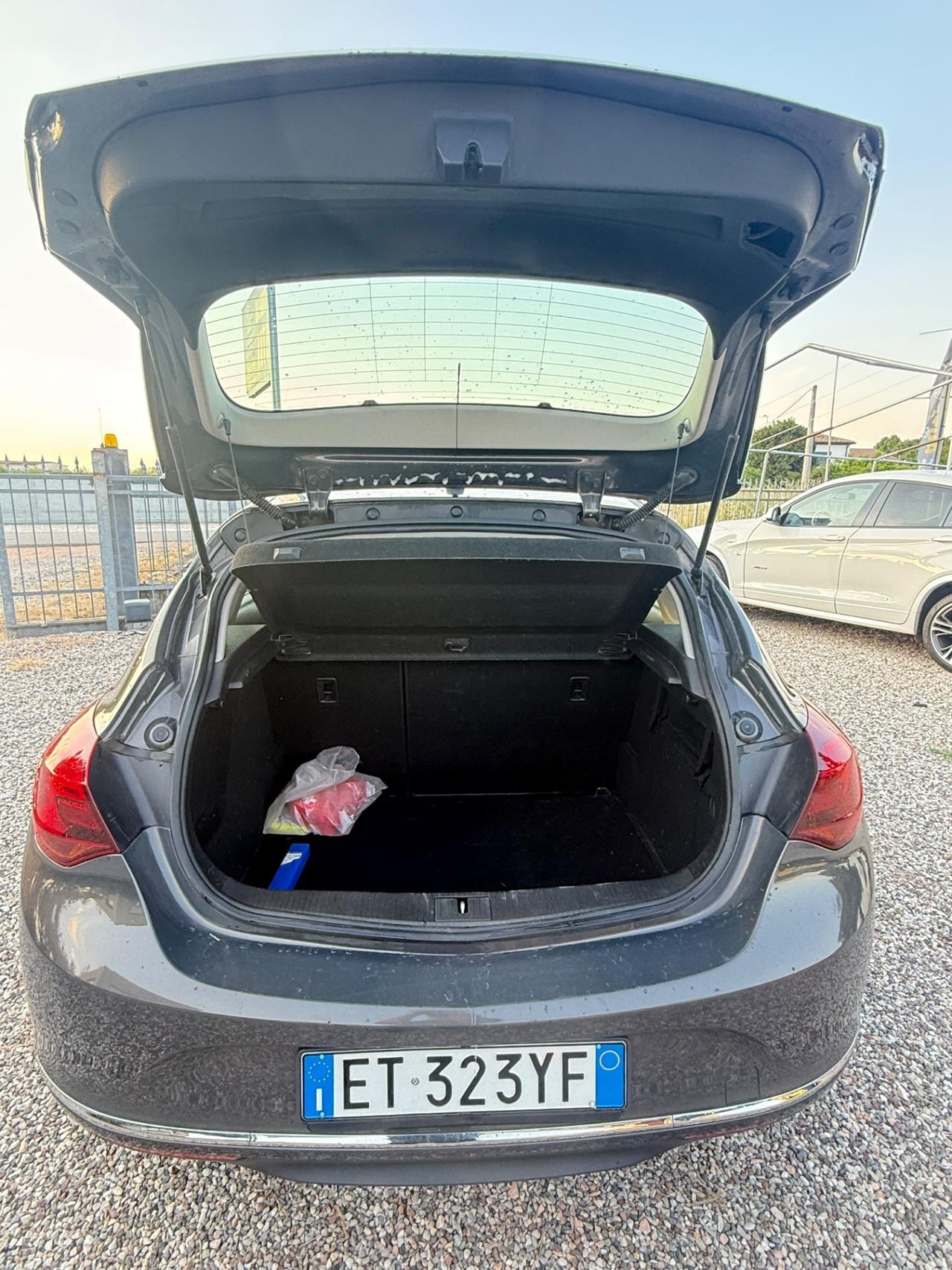 Opel Astra 1.7 CDTI 110CV 5 porte Elective