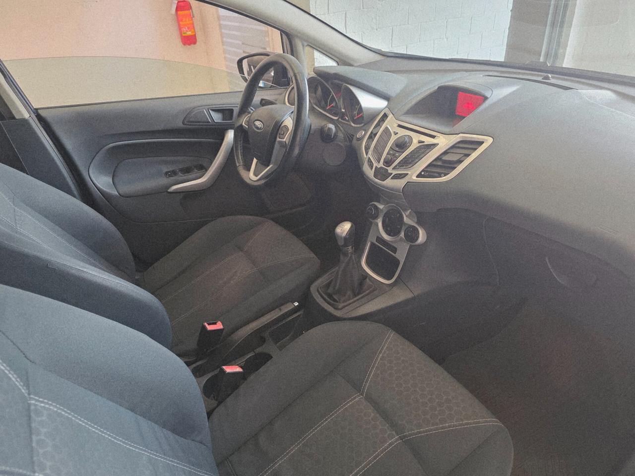 Ford Fiesta 1.4 5 porte Bz.- GPL Titanium