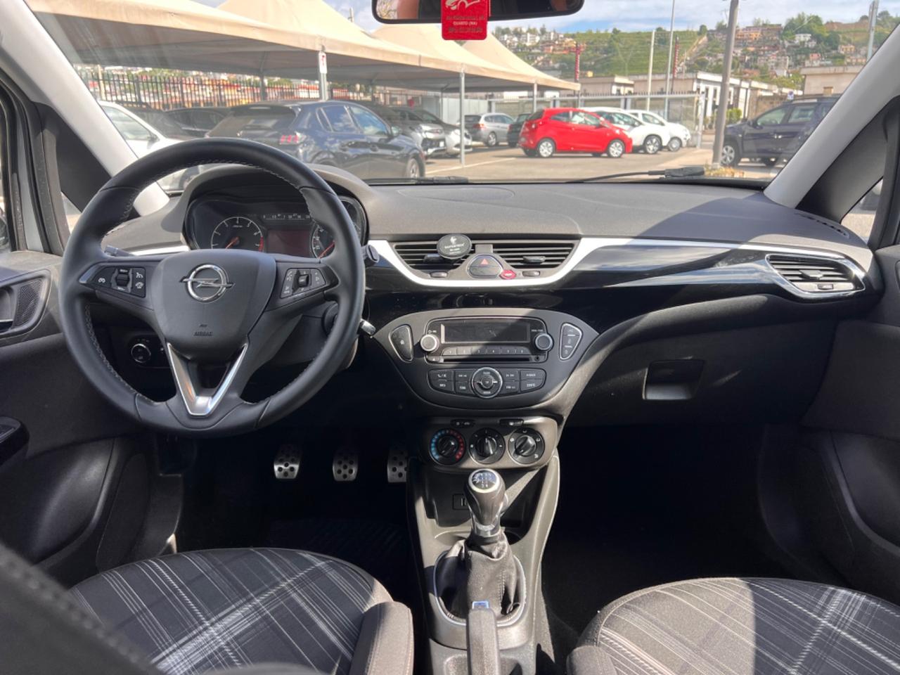 Opel Corsa 1.4 90CV GPL Tech 5 porte b-Color
