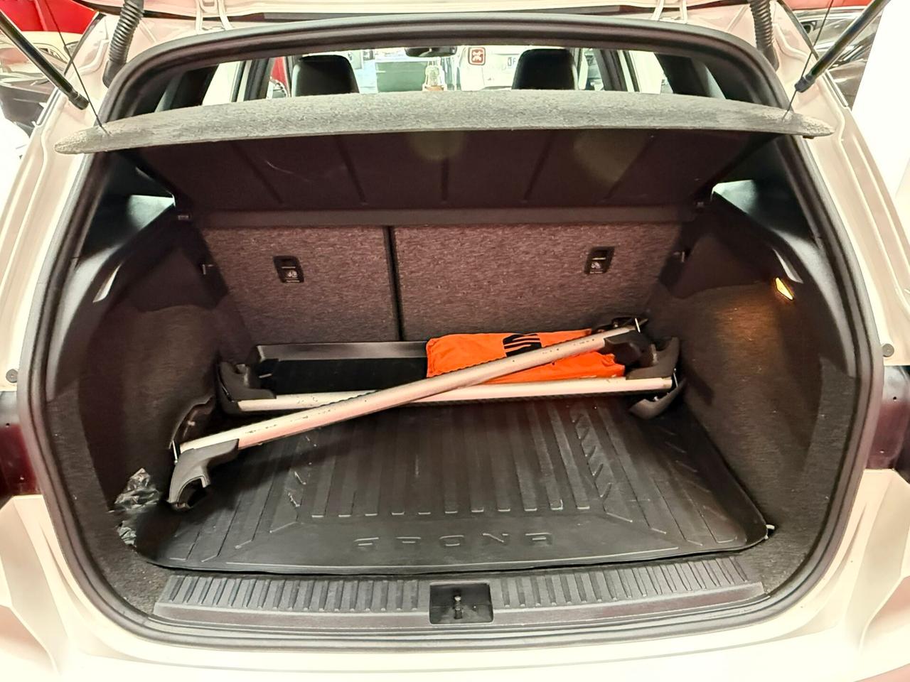 Seat Arona 1.0 TGI FR 90cv - 2019