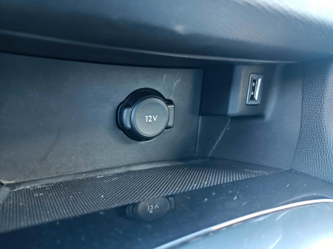 Peugeot 308 BlueHDi 130 S&S SW Active