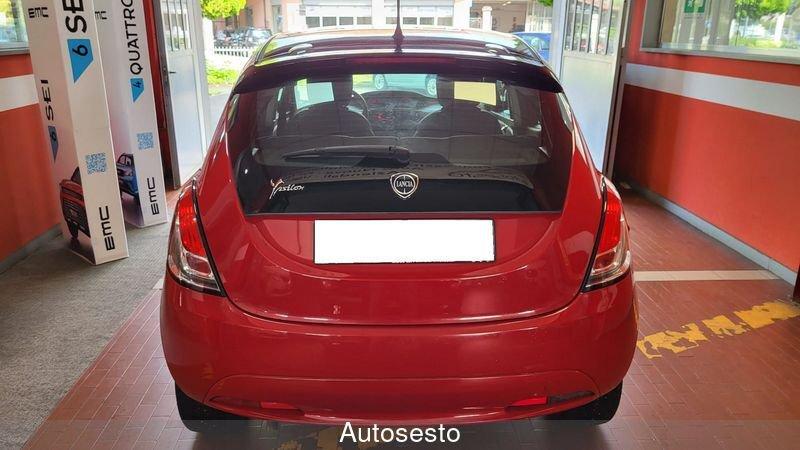 Lancia Ypsilon Ypsilon 1.2 69 CV 5 porte Silver
