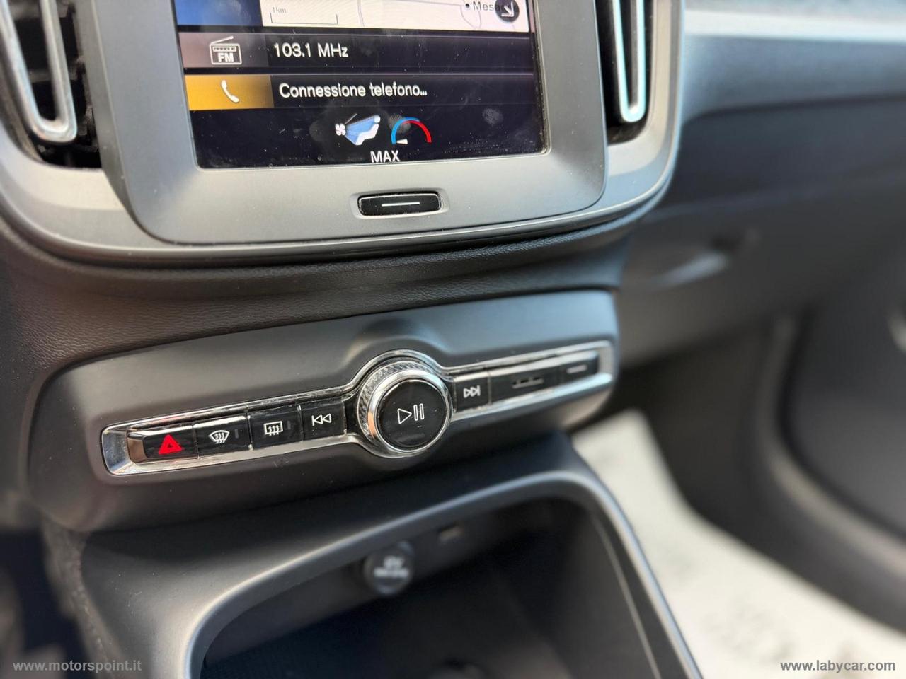 VOLVO XC40 D3 AWD Geartronic Business