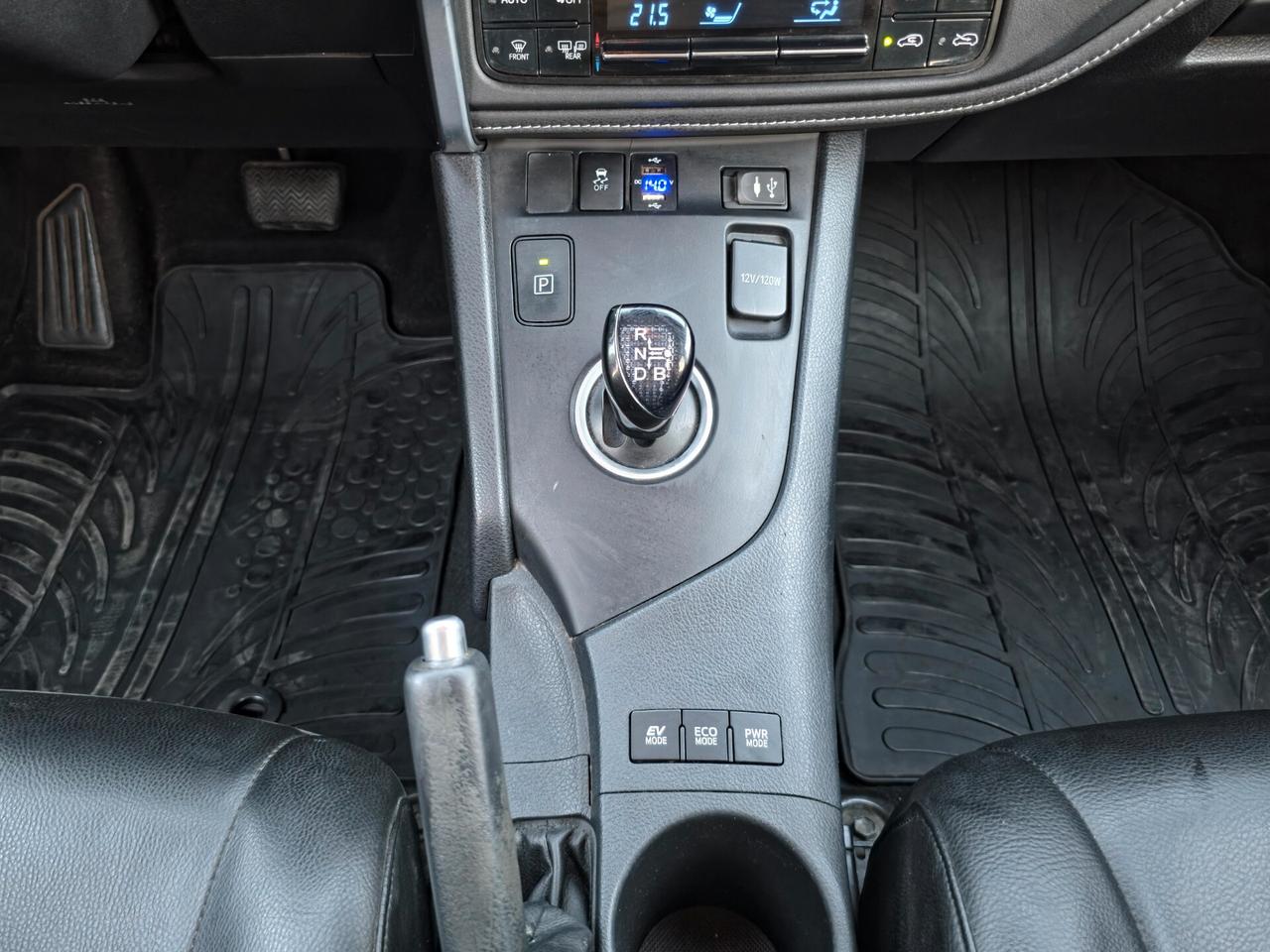 Toyota Auris Touring Sports 1.8 Hybrid Lounge CV-99 E6B Automatico NEO 2018