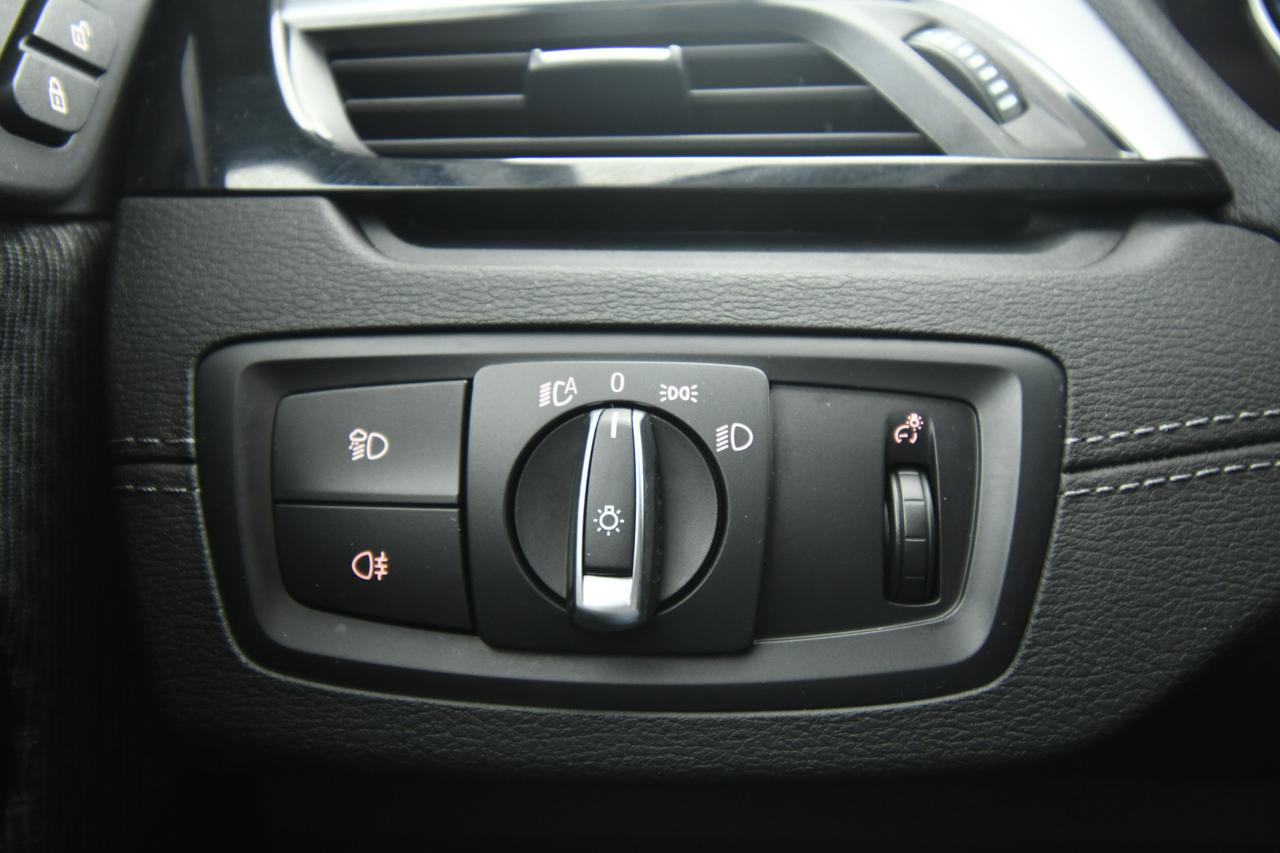 BMW X2 sdrive18d Business X auto CAMERA+BLUETOOTH+LED
