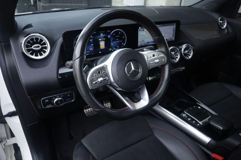 Mercedes-Benz GLA Mercedes-Benz GLA 200 d Automatic 4Matic Premium Tetto Panoramico Unicoproprietario