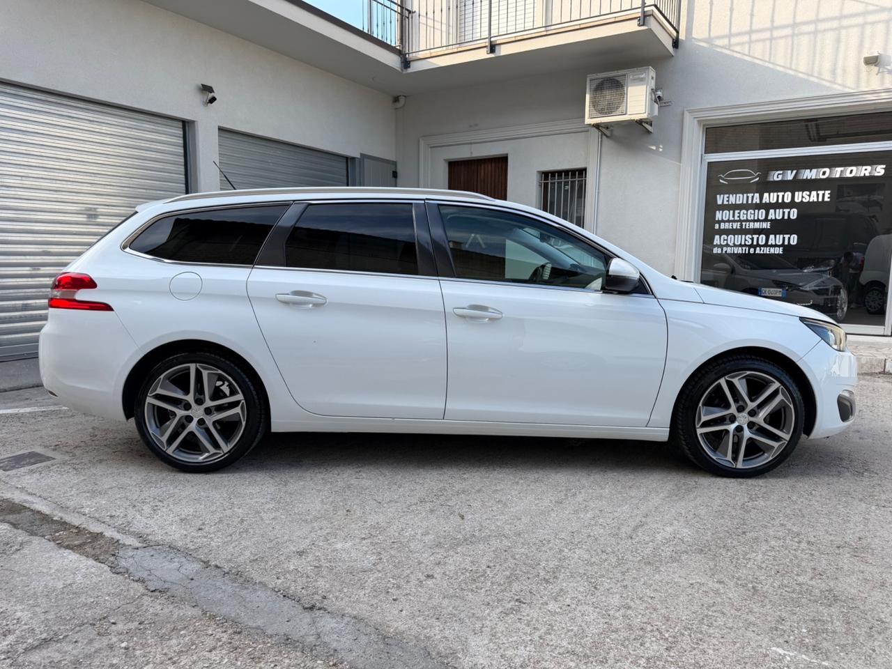 Peugeot 308 SW 1.6 HDI 120CV - DISTRIBUZIONE NUOVA
