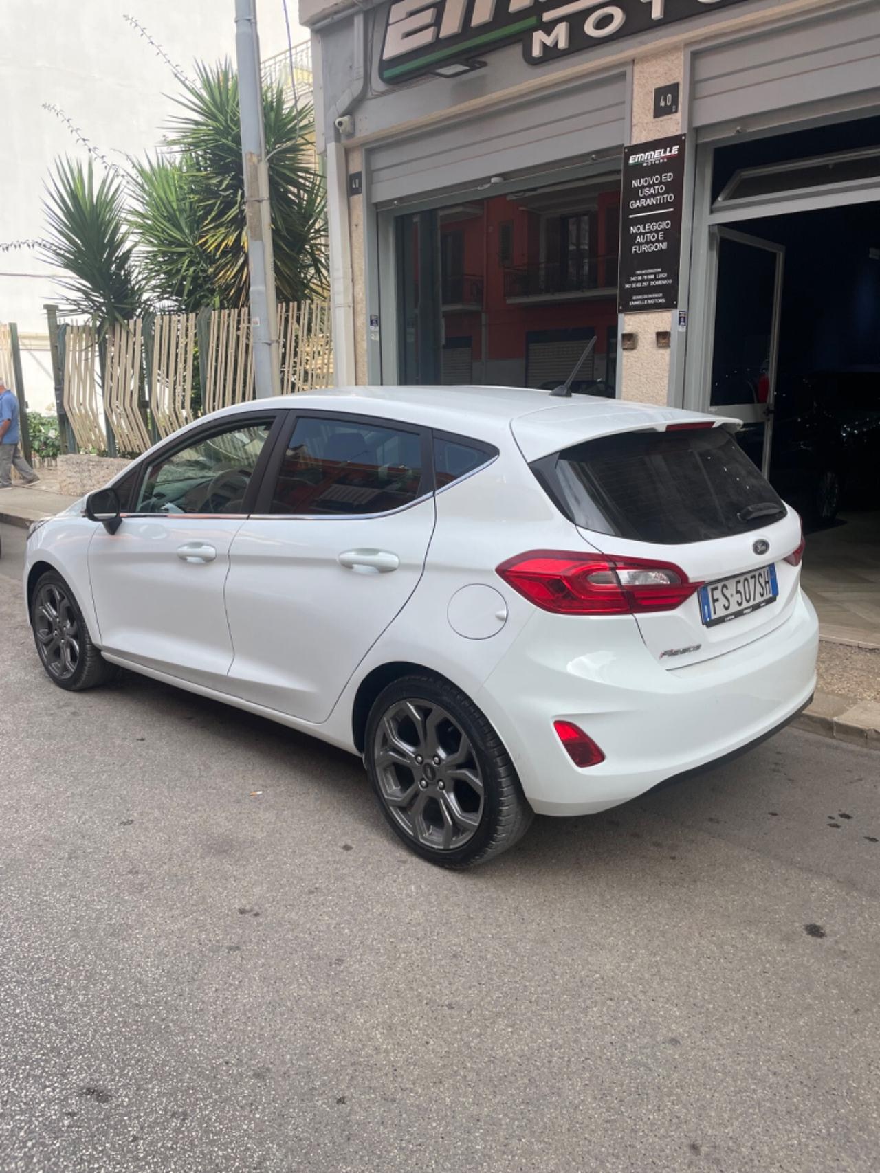 Ford Fiesta 1.0 Ecoboost 100 CV 5 porte Vignale