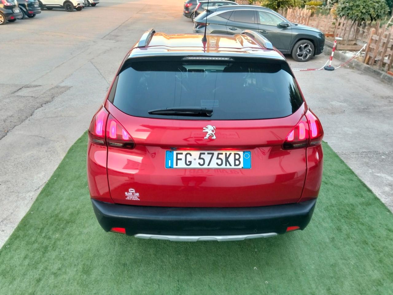 Peugeot 2008 BlueHDi 100 Allure