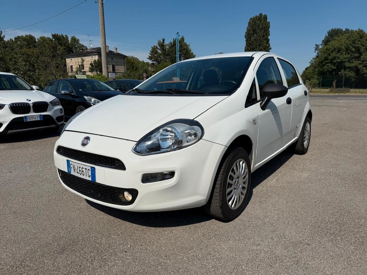 Fiat Punto 1.4 8V 5 porte Natural Power Street