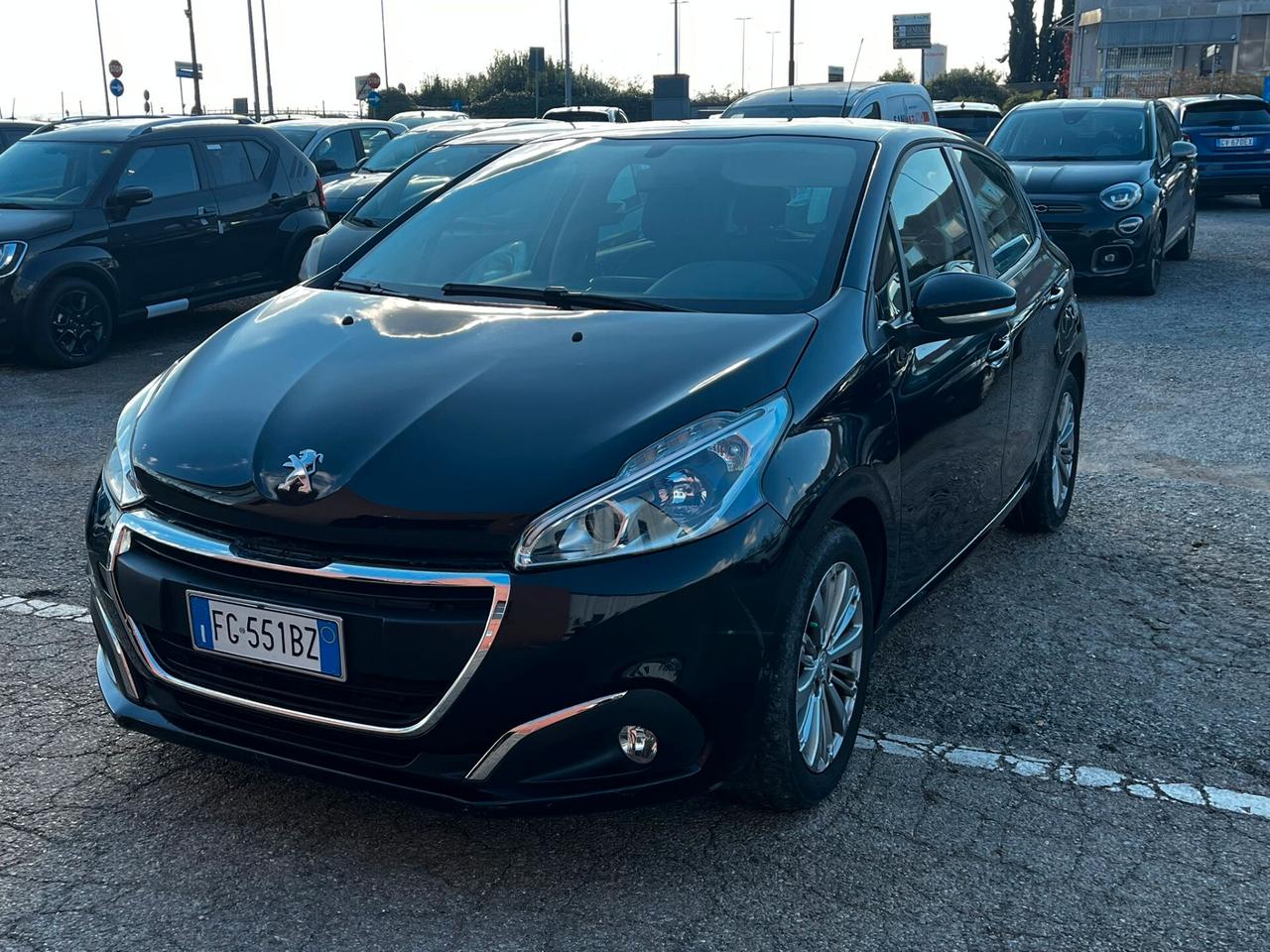 Peugeot 208 PureTech 82 5 porte Allure