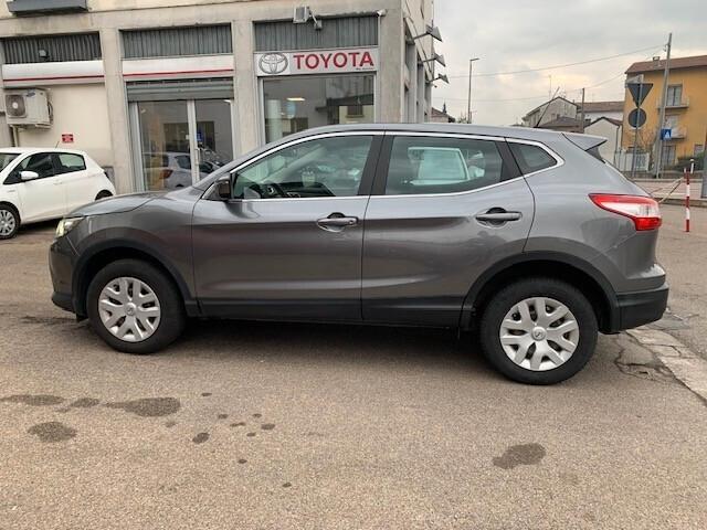 Nissan Qashqai 1.2 DIG-T Acenta