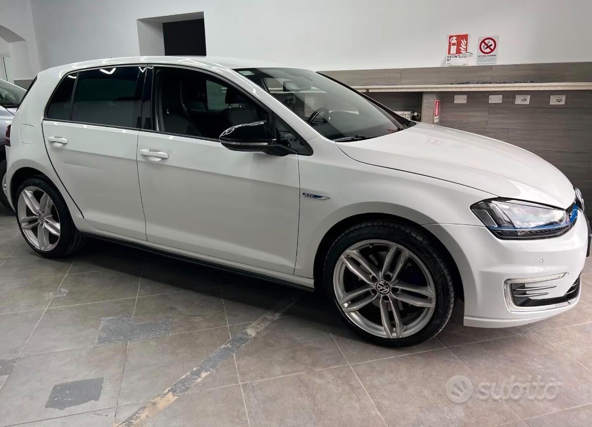 Volkswagen Golf GTE 1.4 TSI DSG 5p. Plug-In-Hybrid