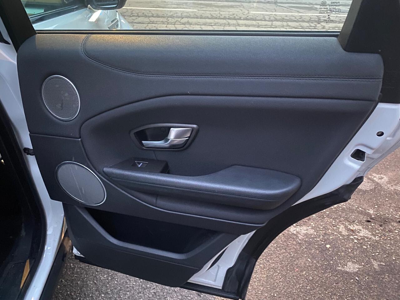 Land Rover Range Evoque 2.0 TD4 150 CV 5p. SE Dynamic