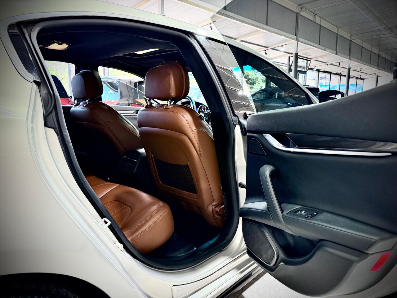 Maserati Ghibli 3.0 V6 250CV Diesel Restyling