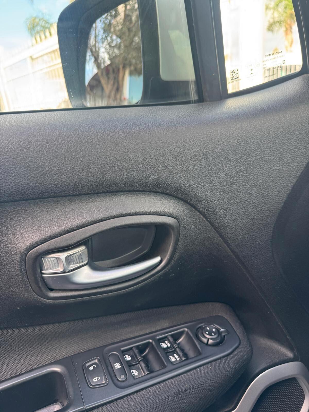 Jeep Renegade 1.6 Mjt 120 CV Longitude