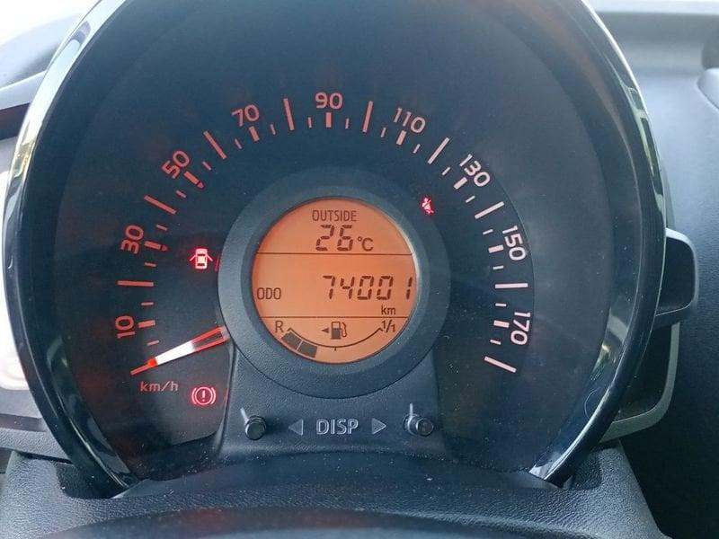 Toyota Aygo 5 Porte 1.0 VVT-i x-play my15