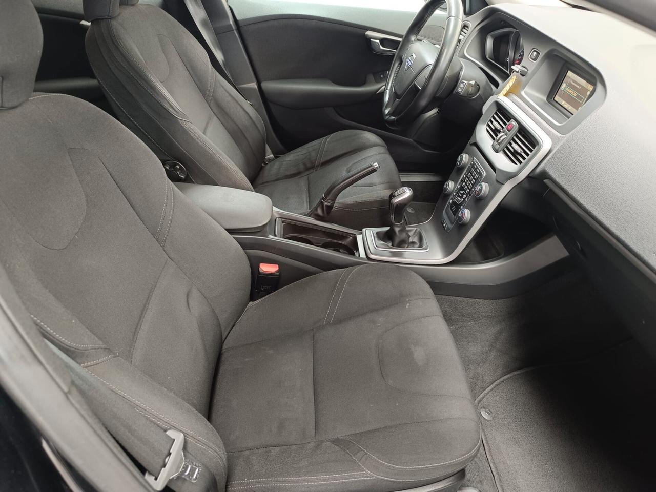 Volvo V40 D2 1.6 Momentum