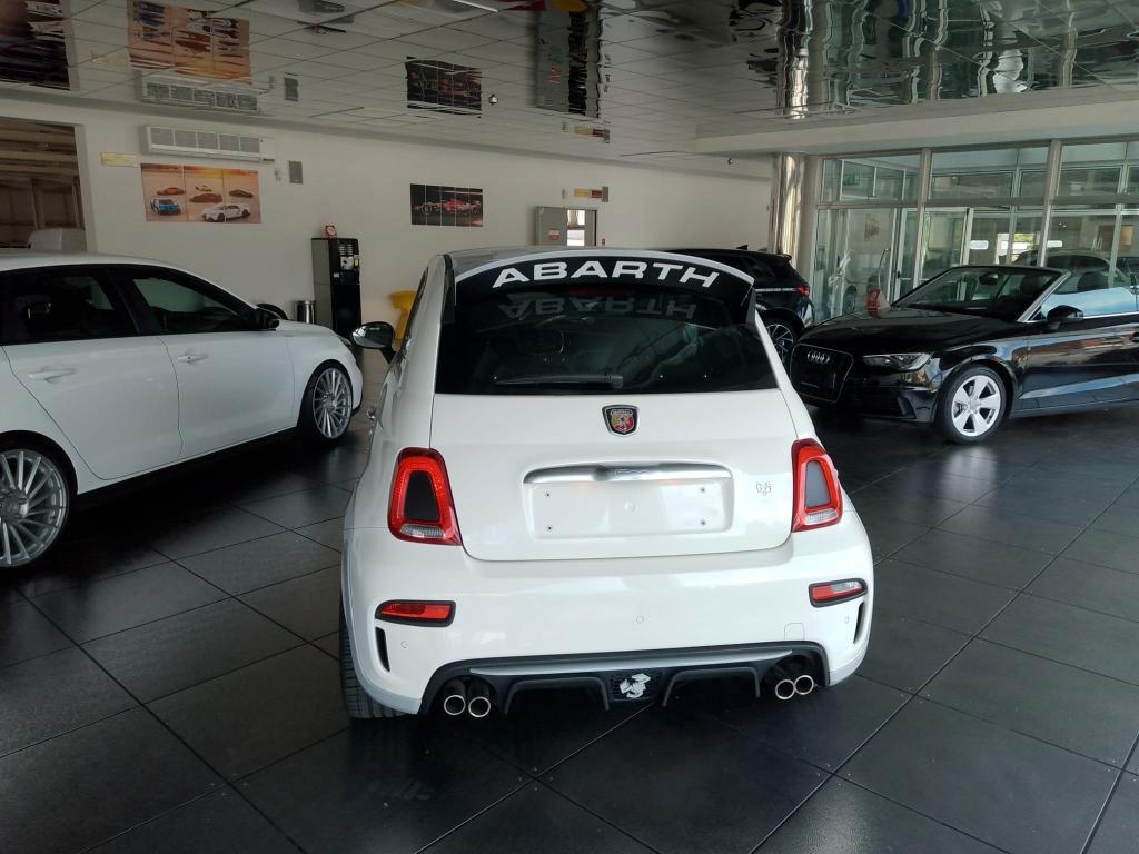 Abarth 695 1.4 t-jet 70th 180cv
