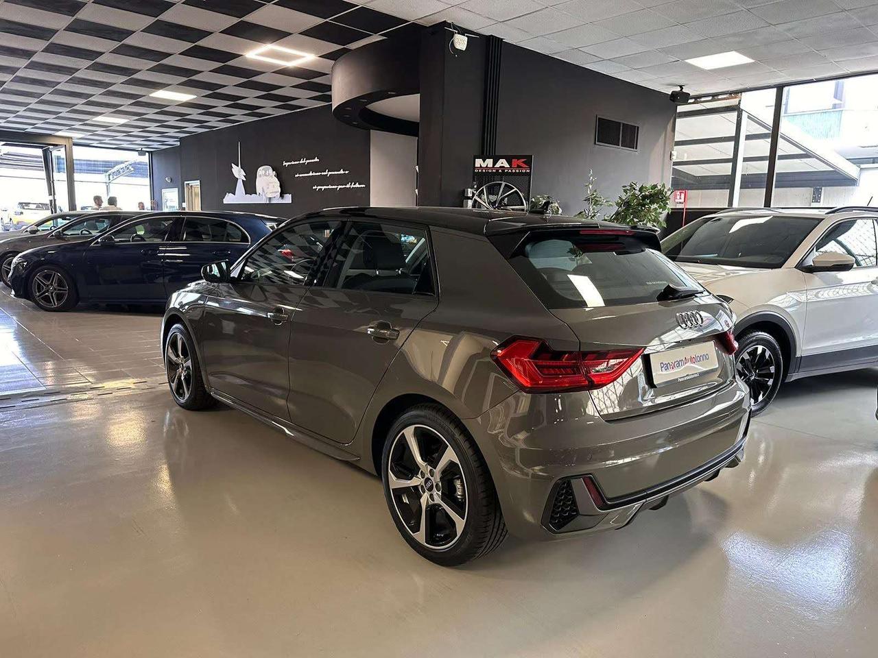 Audi A1 A1 Sportback 30 1.0 tfsi S Line Edition 116cv s-tronic