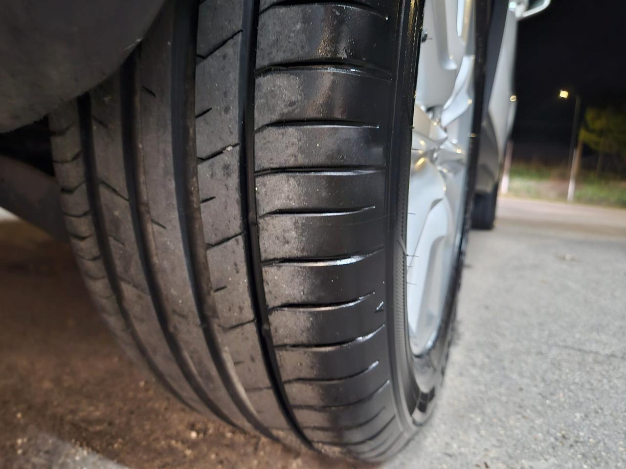 Audi Q3 2.0 TDI 120cv 88kw AUTOMATICA F1 TETTO