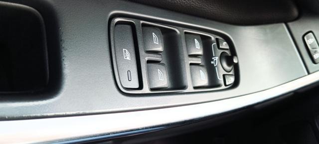 VOLVO V60 D3 Momentum