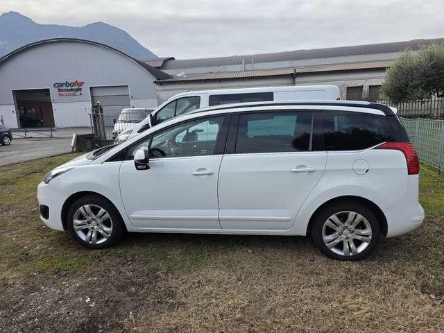 Peugeot 5008 1.6 hdi. 7 POSTI