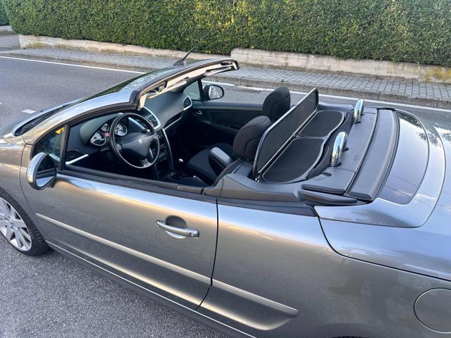 PEUGEOT 207 1.6 VTi 120CV CC Féline