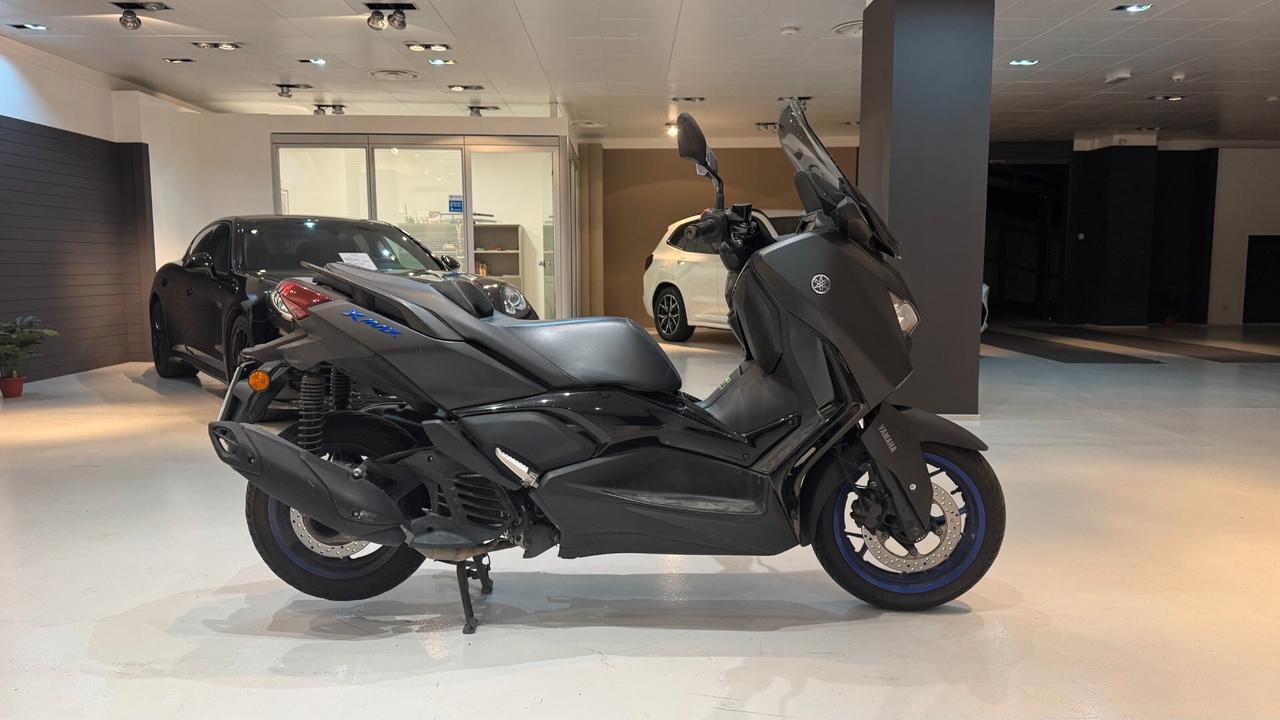 YAMAHA XMAX - 2024