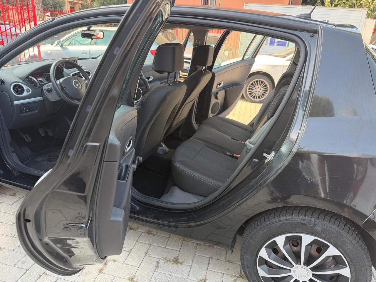 Renault Clio 1.2 16V TCE 100CV 5 porte Luxe