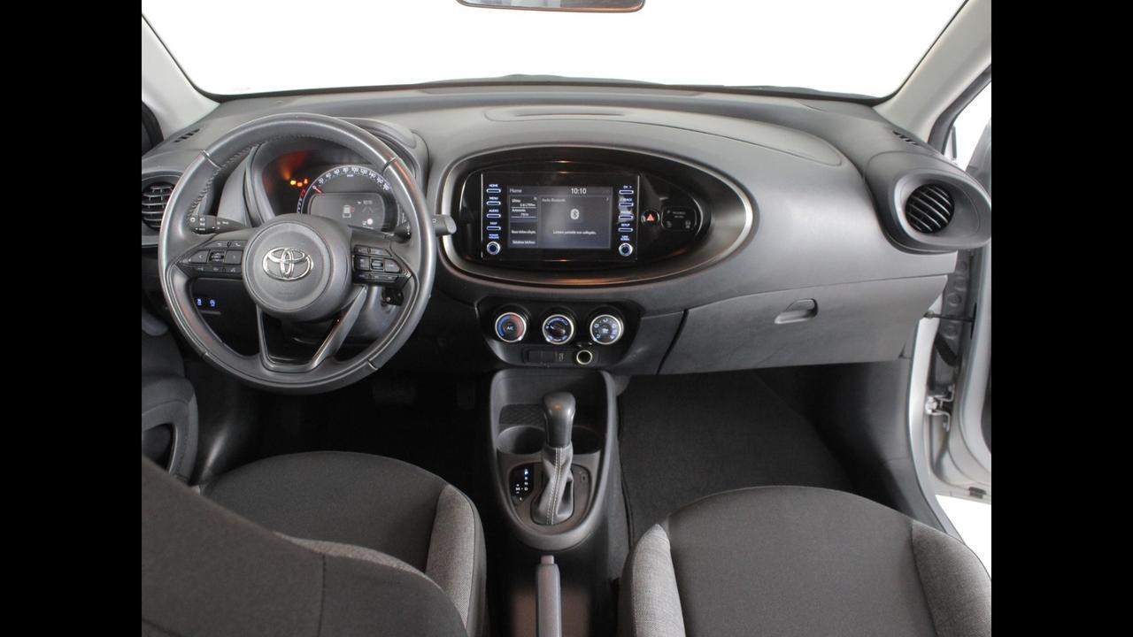 TOYOTA Aygo X - Aygo X 1.0 Active 72cv s-cvt