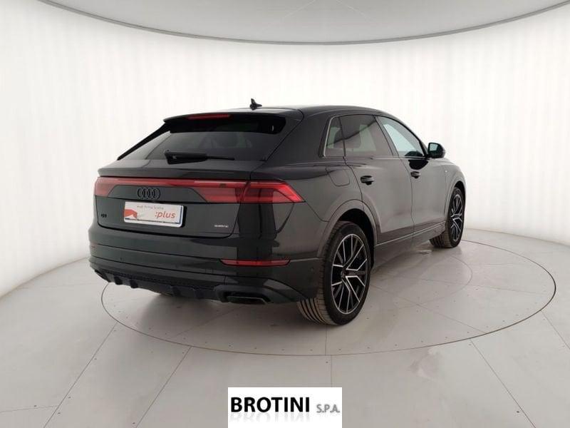 Audi Q8 50 TDI 210kW quattro tip. S Line Edition
