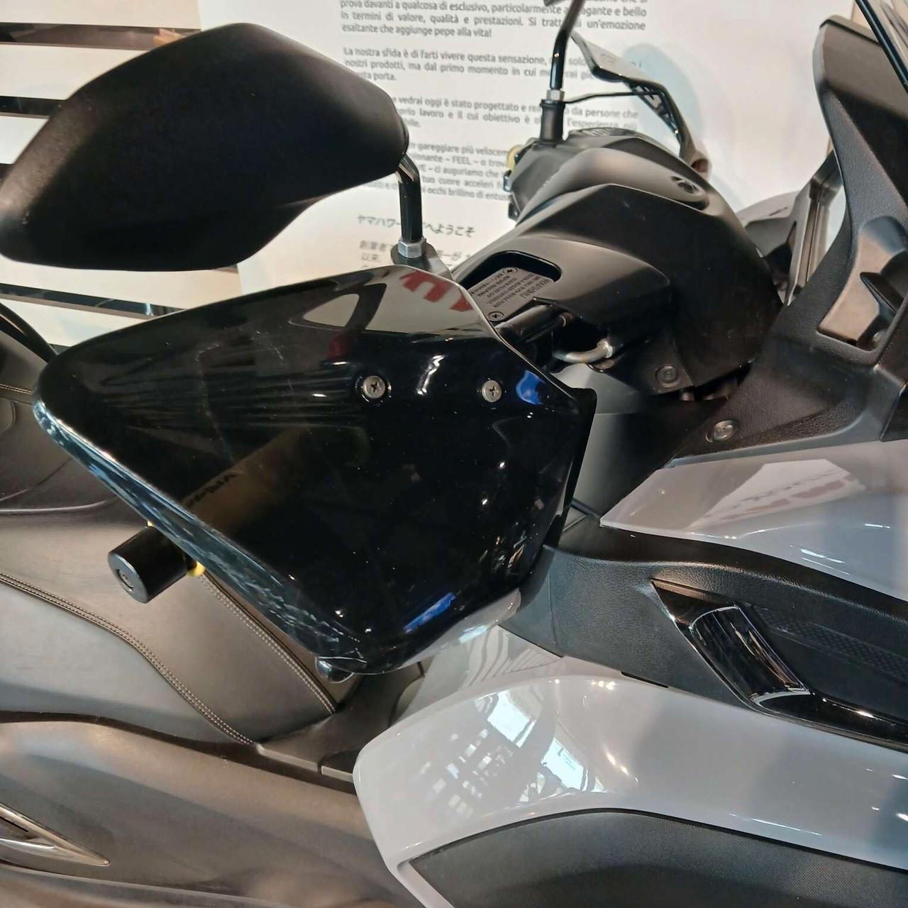 Yamaha Tricity 300 touring