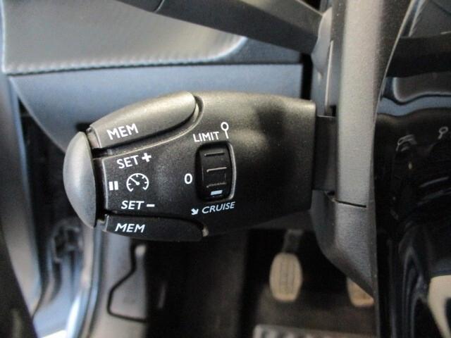 Peugeot 208 PureTech 100 Stop&Start 5 porte Allure
